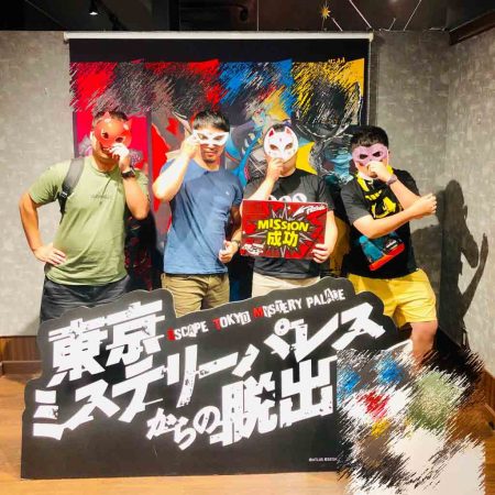 ペルソナ脱出の使用お面で記念写真撮れます