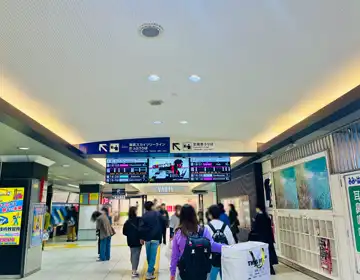 トレインコード「東武線駅構内の様子」の写真