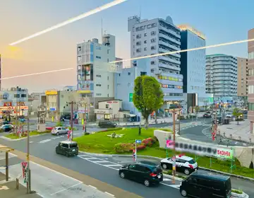 トレインコード「駅前の風景01」の写真