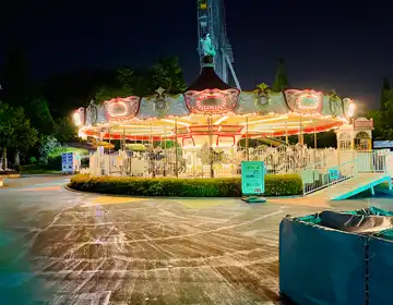 スパイ遊園地脱出「夜の遊園地の様子01」の写真