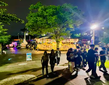スパイ遊園地脱出「夜の遊園地の様子03」の写真