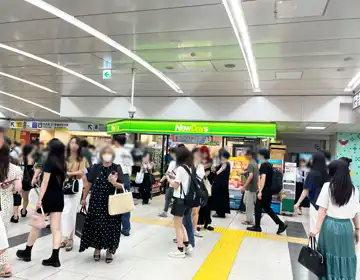 山手線謎めぐり2025「キット販売の様子02」の写真